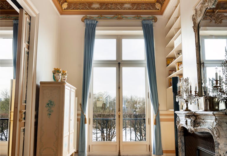 Les Étages Rivoli - Marie Antoinette - Image 3