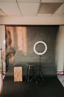 Natural light studio in South Anchorage - Image 1