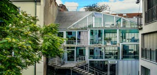 ANTIspace: 460sqm Rooftop Brutalism at Rosenthaler Platz - Image 7