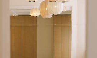 Volume unique dans h�tel particulier historique IXe ardt - Image 1