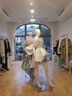 GALLERY MALINA - Image 4