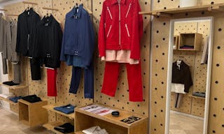 Premium Boutique in Opera - Image 1