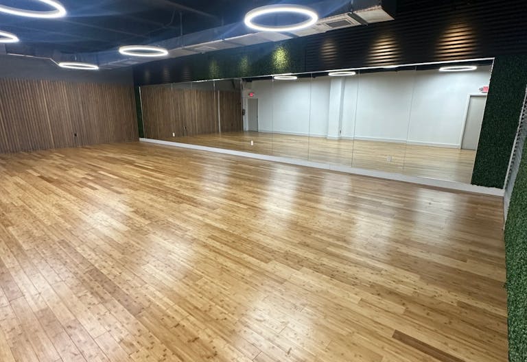 Yoga and Dance Studio - Image 2