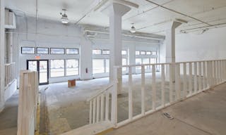 Unique open floor plan - Image 7