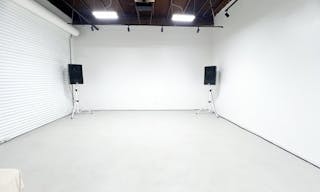 Creative Space Art Exhibit / Photo Shoot / Music Dance Video Shoot Studio Gallery - Image 0