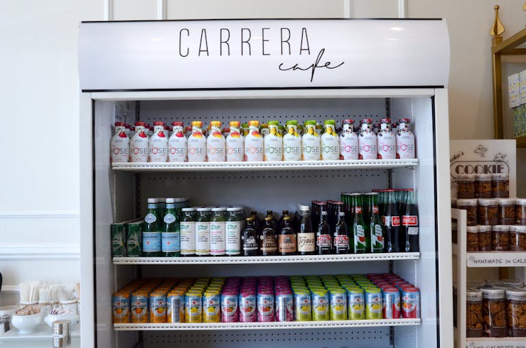 Charming Paris & NYC style cafe - Image 3