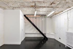 Charming Boutique in the heart of Le Marais - Image 12