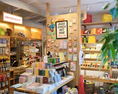 Pop-Up Perfect Space in Williamsburg – Shared with Trendy Bonsai Shop - Image 10