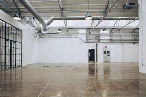 Amazing Large Event Space in Shoreditch - Image 6