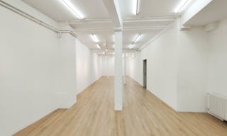 Galerie d'art lumineuse située en bordure du Marais face à Merci - Image 10