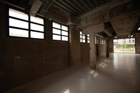 Atypical Artistic and Event Venue - Image 15