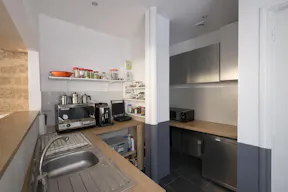 Local commercial à sous-louer – 21 rue d'Hauteville, Paris 10e (Bonne Nouvelle / Faubourg Poissonnière) 34m² - Image 3