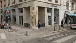 Corner Boutique - Busy Environment - Lyon 2nd - Image 0