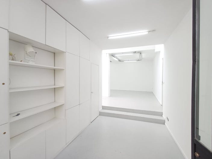 Oberkampf Fashion Showroom - Image 2