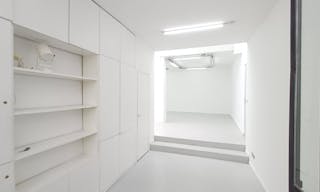 Oberkampf Fashion Showroom - Image 2