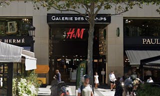 Superb Boutique Shop on Champs-�lys�es - Galerie des Champs-�lys�es - Image 0