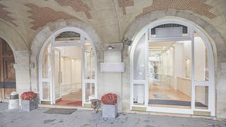 Showroom Place des Vosges - Image 0