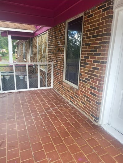 Multi-Office Space with lots of amenities! - Image 3