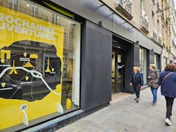 Creative Le Marais Retail Space - Image 5
