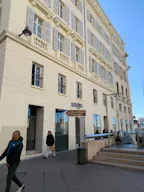 Nouvel espace à Marseille de 200m², modulable en deux cellules avec stockage. - Image 1