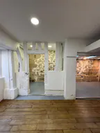 Unique Gallery Space in Paris - Image 27