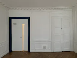 Classic Parisian apartment in the very center of Paris - Image 2
