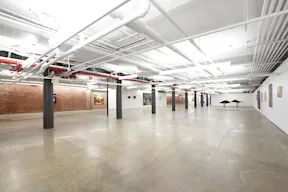 W Broadway ART x POPUP space - Image 1