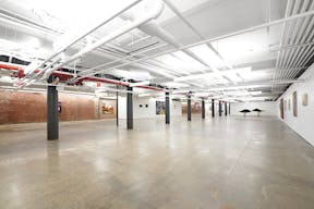 W Broadway ART x POPUP space - Image 1