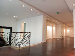 Prime Location Boutique - Triangle d'Or Paris - Image 7