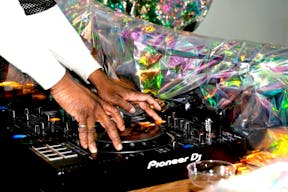 Flex. Use Art Gallery & Event Space - Image 11