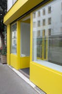 Pop-up gallery store in Paris, Belleville - Image 22