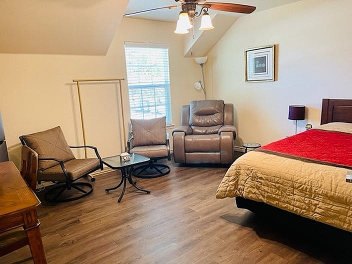 Bluebird Cottage Event Center - Image 3