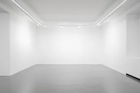 Bright Gallery in Le Marais  - Image 7
