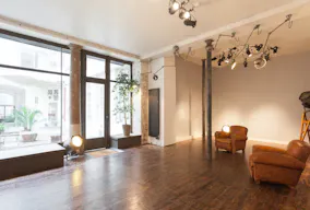  Espace Galerie dans le préstigieux quartier de l'opéra à deux pas de la place Vendôme - Image 1
