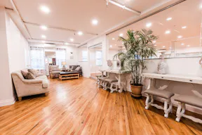 Modern Bright Studio for Events, Photoshoots and Meetings - Image 1