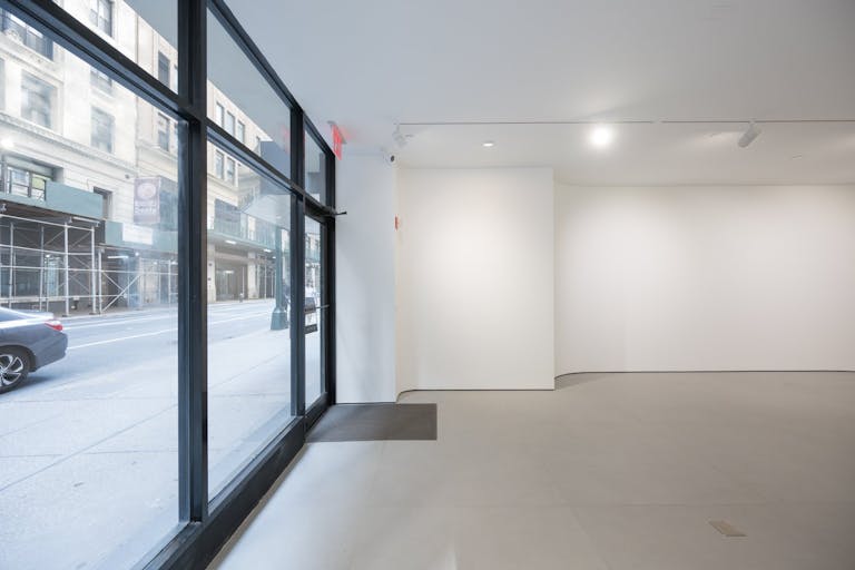A sun-drenched, spacious storefront nestled in the heart of Midtown Manhattan. - Image 3