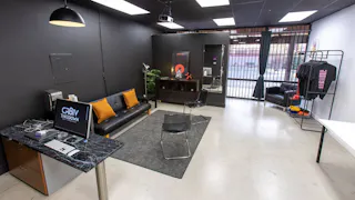 Midtown Photography and Video studio - Image 6