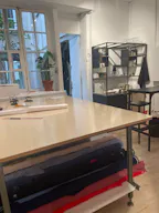 Magnifique Showroom rue Saint-Claude dans le Marais - Image 4