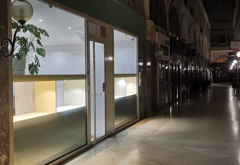 Pop UP Louvre Opera Passage Choiseul - Image 4