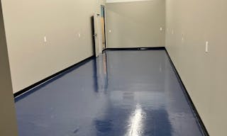 Boutique Space Immediately Available - Image 2