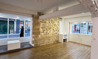 Unique Gallery Space in Paris - Image 10