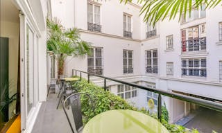 Modular Luminous Loft in heart of Paris - Image 13