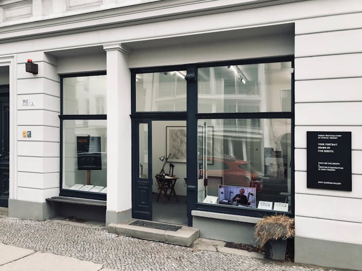 Mitte showroom - Image 0