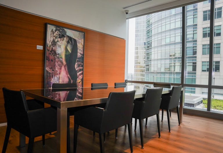 Studio in Rosslyn, VA - Image 2