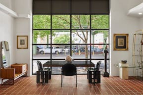 Two-Story, 3000 sqft, Large, Bright & Airy Art Gallery & Collectible Vintage Design Gallery in Brooklyn - Image 9