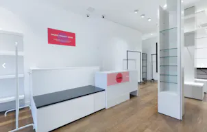 SMUKKE CONCEPT Pop Up Boutique - Image 5