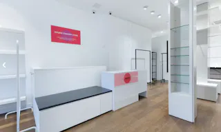 SMUKKE CONCEPT Pop Up Boutique - Image 5