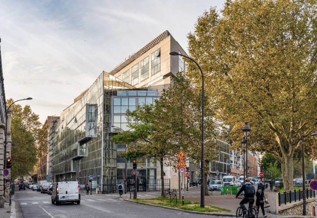 Boutique/Shop Near the lovely Canal Saint Martin - Image 0