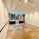 El�gant espace situ� au c?ur du 7�me arrondissement.