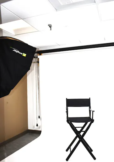 Modern Two Studio for Photography, Video, in the Heart of Alexandria, VA - Image 4